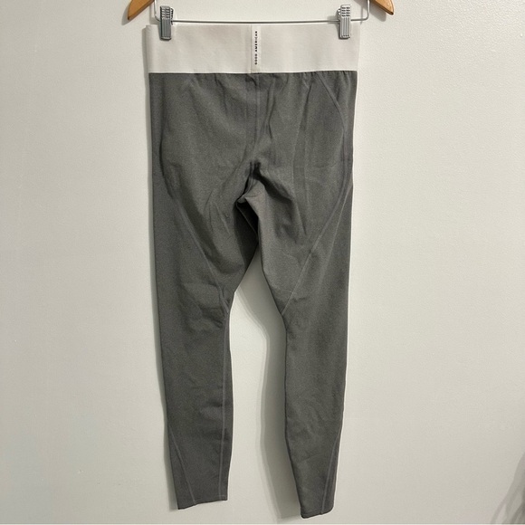 Good American Icon core Leggings Heather Gray size 3 - Picture 5 of 13